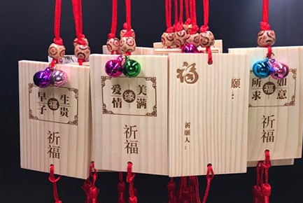 激光雕刻旅游紀(jì)念品，讓您回憶不褪色