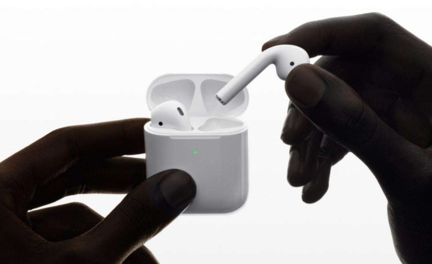 從調(diào)侃到追捧的蘋果AirPods耳機(jī)里藏著激光工藝的秘密