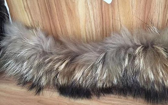 激光切割毛領(lǐng)，這個冬天要風度也要溫度