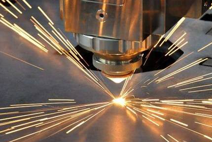 激光切割機設(shè)備輔助氣體怎么選？