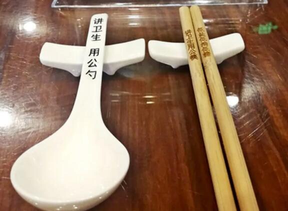 激光打標(biāo)公勺公筷  用餐更安全更衛(wèi)生