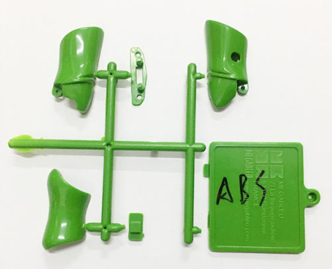 塑料件水口切割，選擇激光切割機(jī)更合適