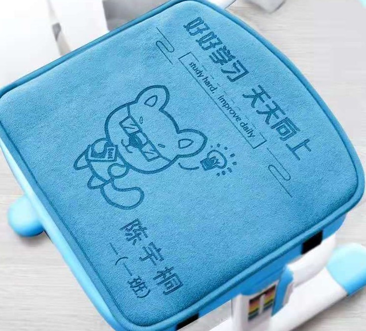 當(dāng)激光打標(biāo)機(jī)機(jī)遇到坐墊，故事開始了......