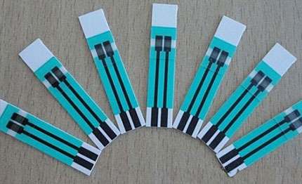 血糖試紙導(dǎo)電膜切割（打標(biāo)）劃線(xiàn)—紫外激光打標(biāo)機(jī)