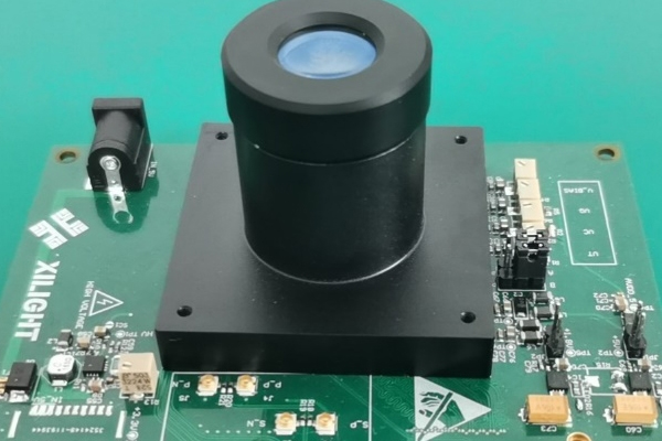 激光除膠機(jī)——芯片除膠好幫手！