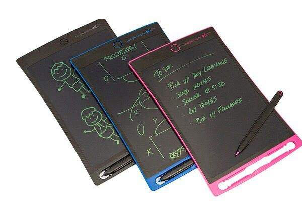 液晶手寫(xiě)板切割神奇—電子手寫(xiě)板激光切割機(jī)