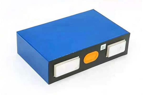 激光清洗動(dòng)力電池表面藍(lán)膜，助力電池行業(yè)高速發(fā)展