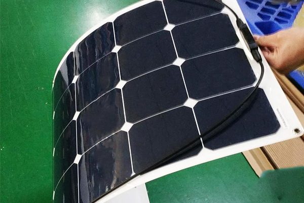 激光切割技術(shù)在太陽(yáng)能電池板上的應(yīng)用