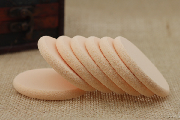 粉撲海綿切割設(shè)備-粉撲激光切割機(jī) 粉撲海綿切割設(shè)備-粉撲激光切割機(jī)