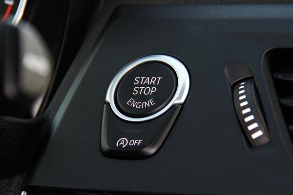 樹脂材料表面激光打標(biāo)雕刻工藝詳細(xì)解析 樹脂材料表面激光打標(biāo)雕刻工藝詳細(xì)解析