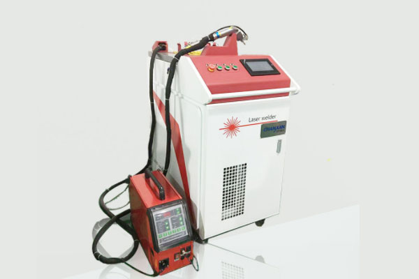 超市貨架激光角焊機，焊接工藝新升級