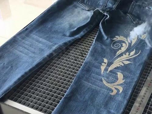 CXF-1610 大幅面動(dòng)態(tài)射頻打標(biāo)機(jī)